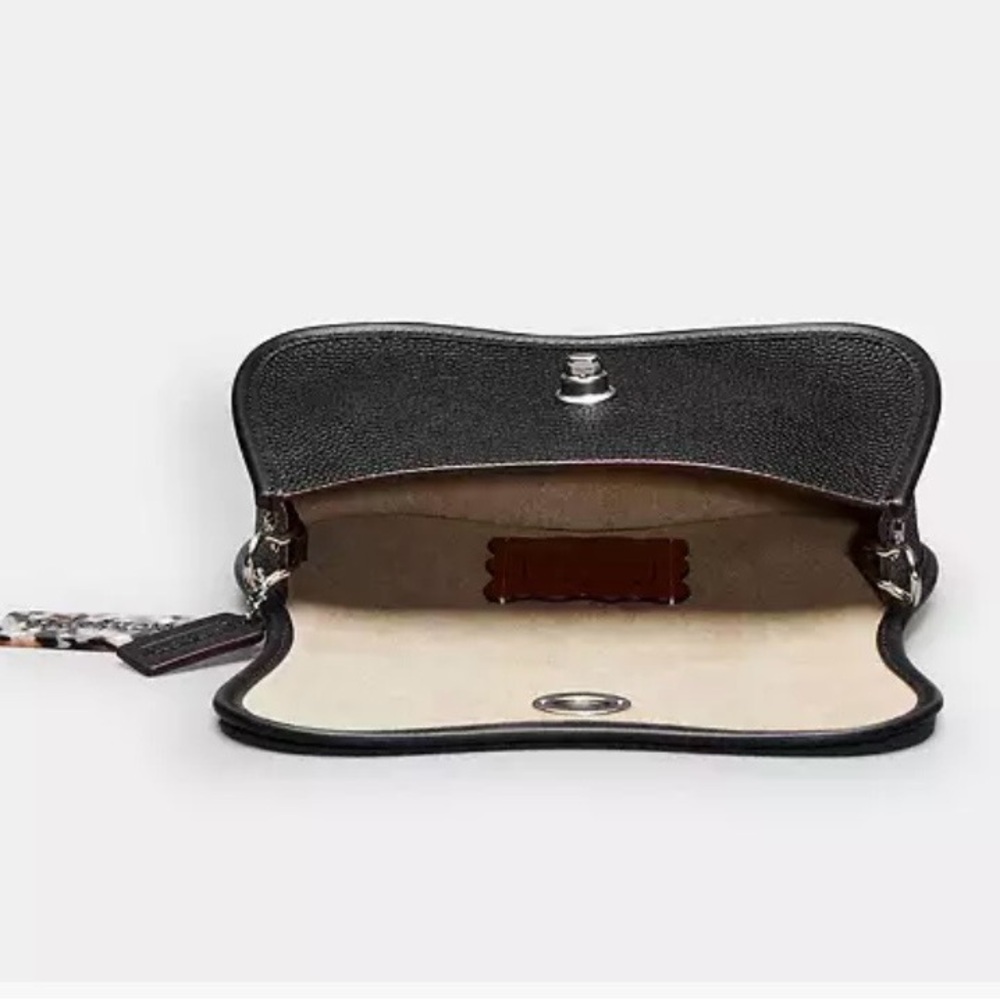 NWT Coach Black wavy Dinky Bag - Picture 4 of 8